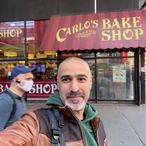 Meet your Posher, Cem